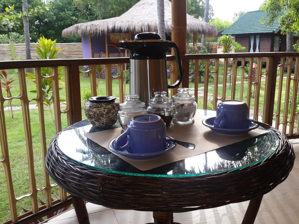 Oasi Bungalows Hotel Gili Air Kültér fotó