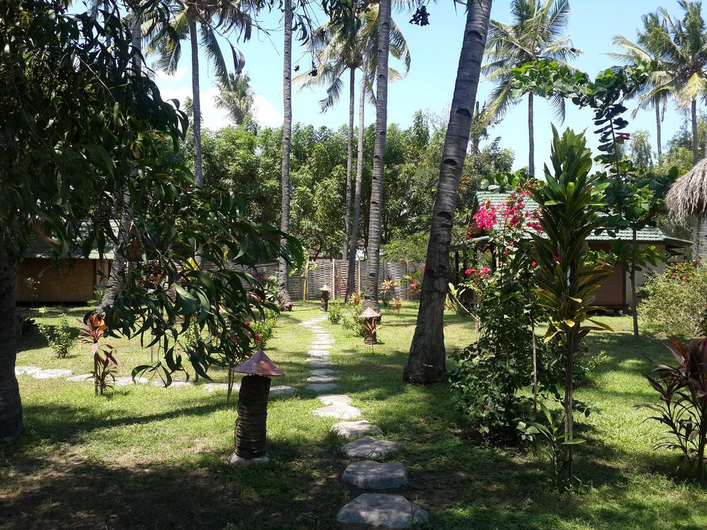Oasi Bungalows Hotel Gili Air Kültér fotó