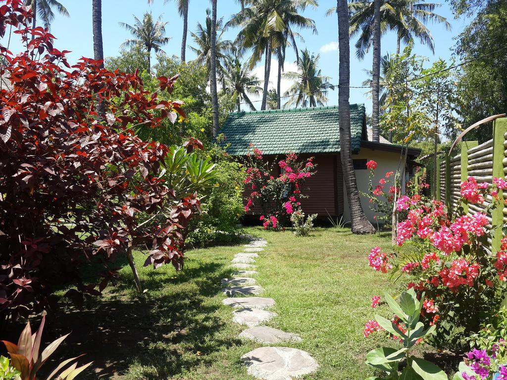 Oasi Bungalows Hotel Gili Air Kültér fotó