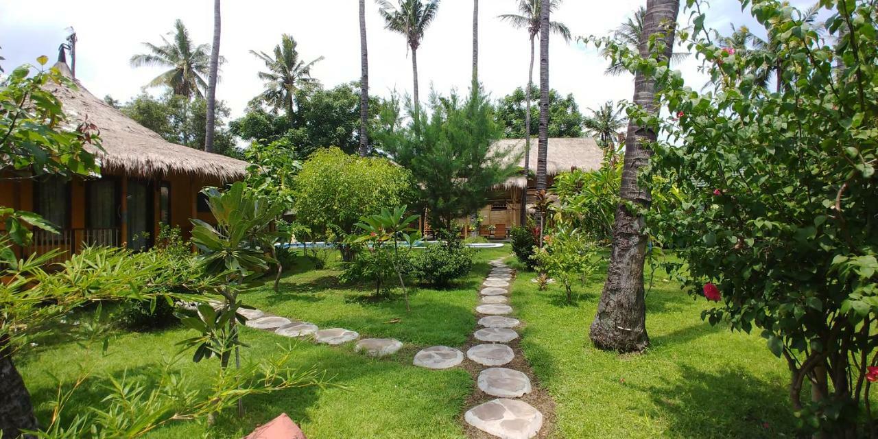 Oasi Bungalows Hotel Gili Air Kültér fotó