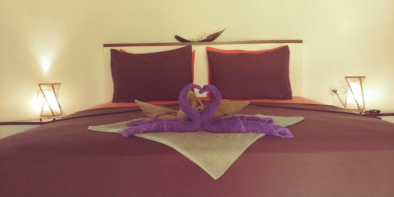 Oasi Bungalows Hotel Gili Air Kültér fotó